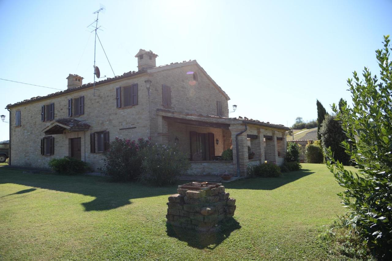 Cascinale La Mimosa Bed and Breakfast Cupramontana Exteriör bild