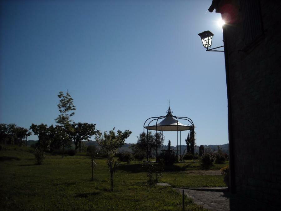 Cascinale La Mimosa Bed and Breakfast Cupramontana Exteriör bild